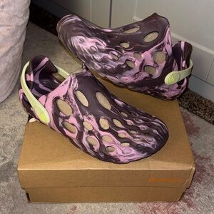 Merrel Hydro Moc Pink and Purple Rubber Shoes